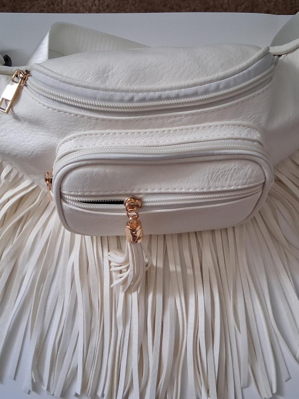 Women's White Fringe Faux-Leather Belt Bag